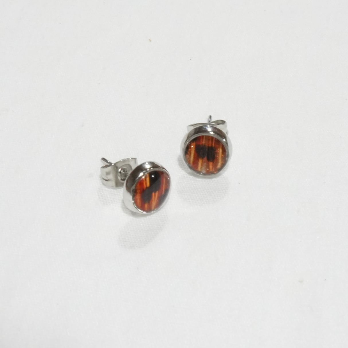 Lionfish Stud Earrings with Circle Pendant