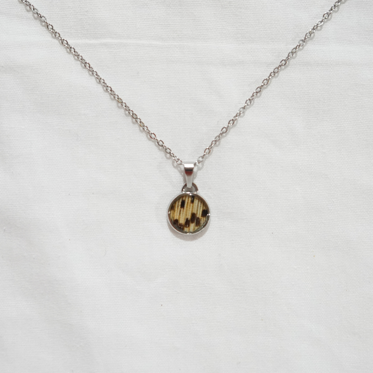 Lionfish Necklace with Circle Pendant