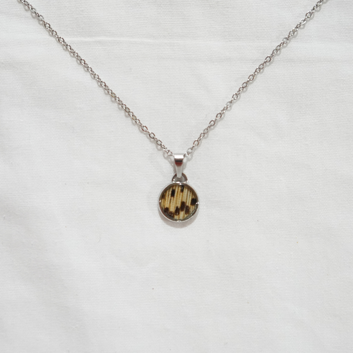 Lionfish Necklace with Circle Pendant