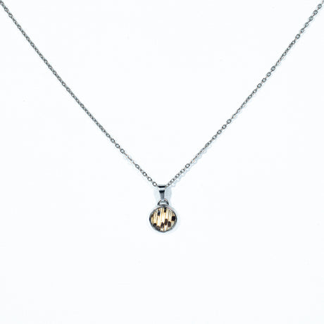 Lionfish Chain Necklace with Circle Pendant